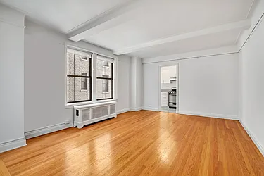 Rented by Akelius Real Estate Management