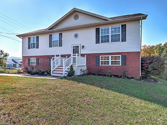 3rd image of 124 Emma Grace Dr