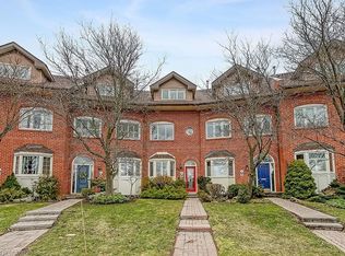 69 Tradewind Dr, Oakville, ON L6L6K8