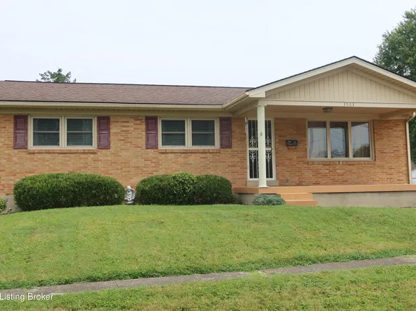 3503 Fernheather Dr, Shively, KY 40216
