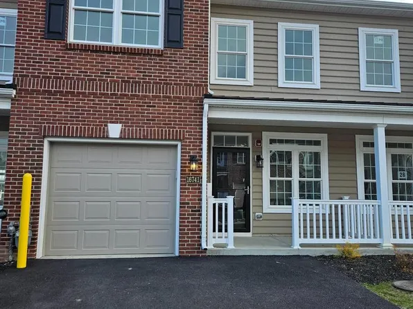 16731 River Vw, Bristol, PA 19007