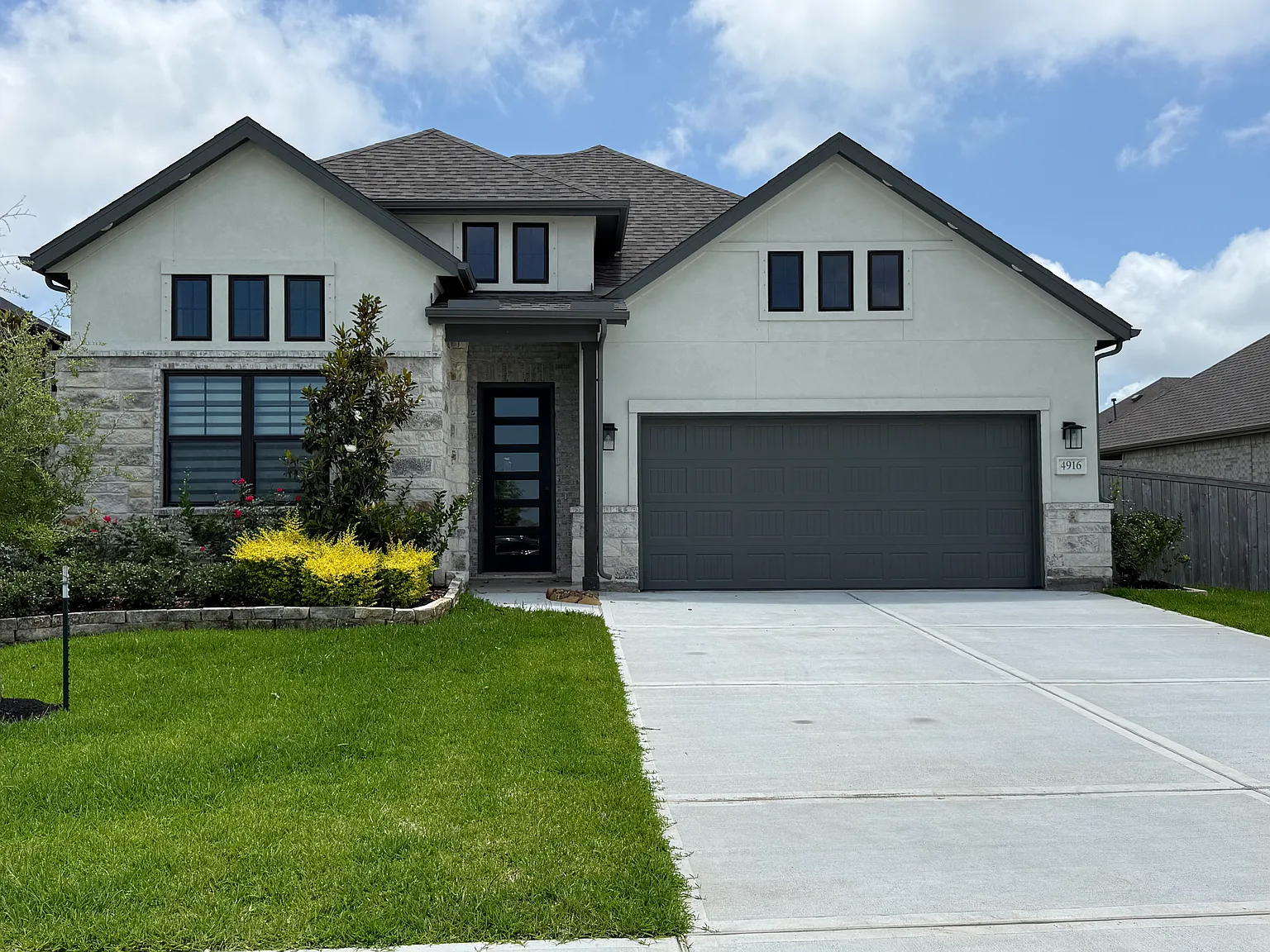 4 bed, 2505 sqft, $6,199 — Photo 1