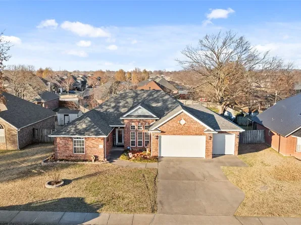 738 Buckhead Ave, Springdale, AR 72764