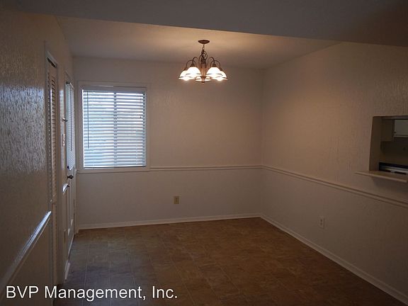 5th image of 4405 Carter Creek Pkwy APT 7