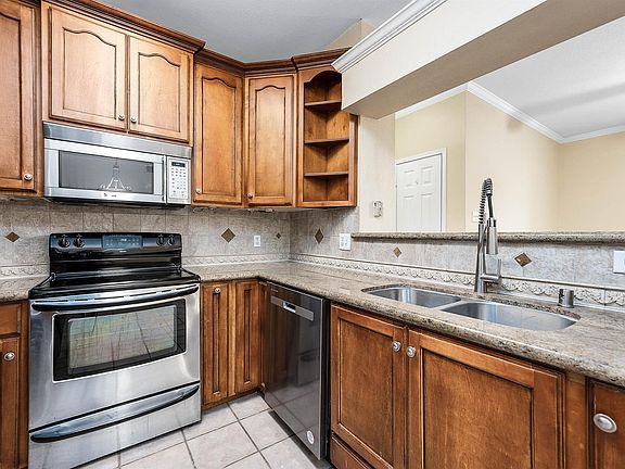 4th image of 1330 Old Spanish Trl APT 4209