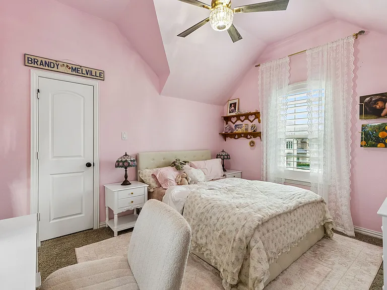 1004 Truman Rd — Photo 29