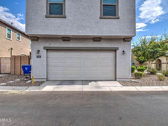 4th image of 1638 S 82ND Way S