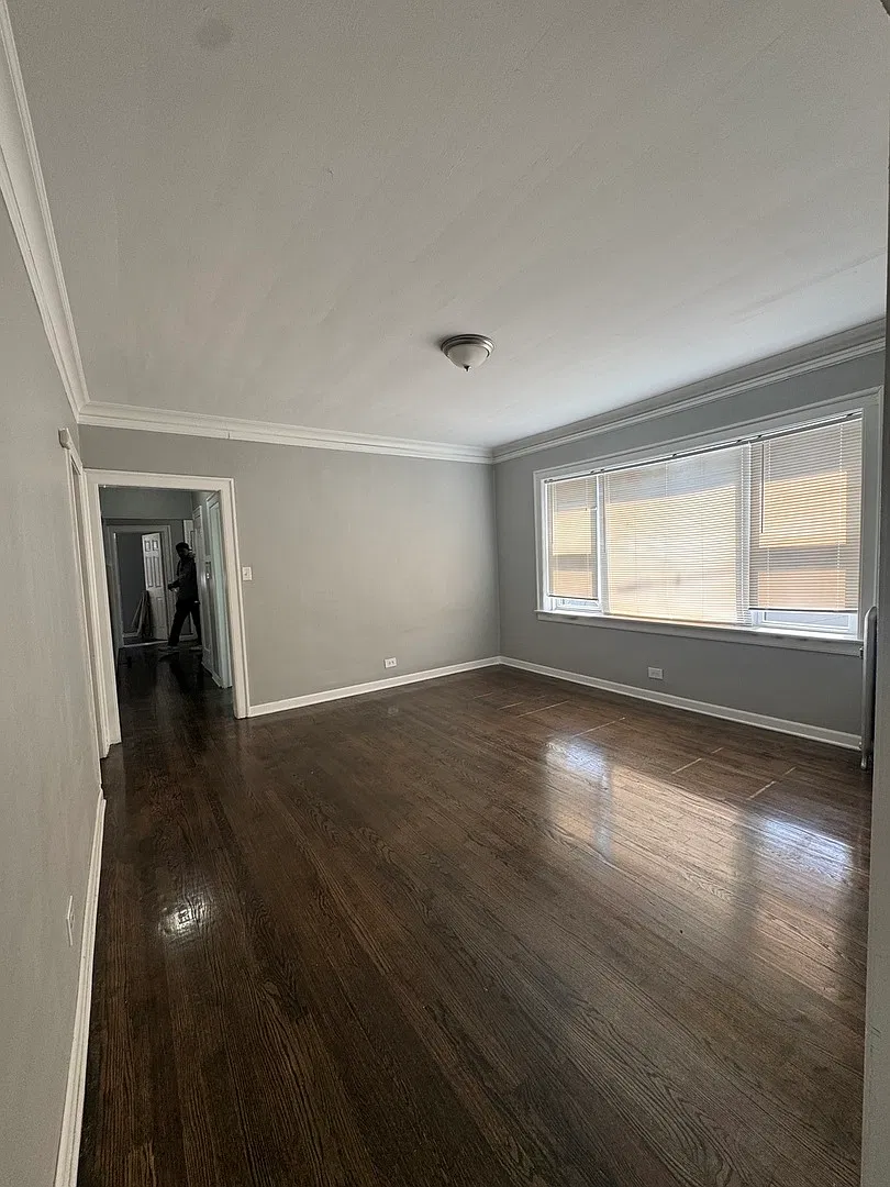 3 bed, 1000 sqft, $1,800 — Photo 4