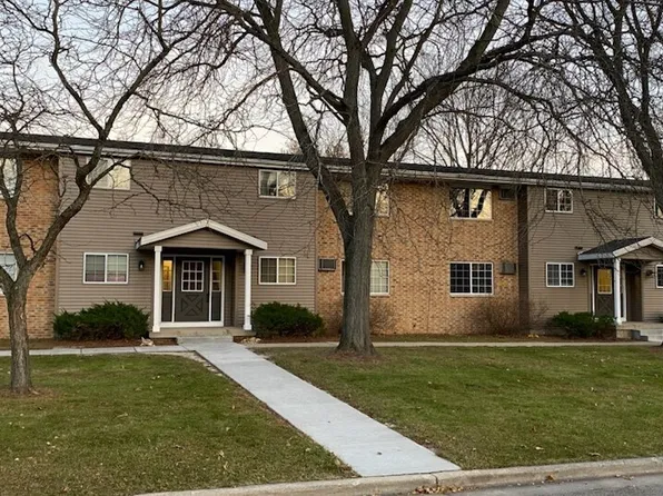 123 Parkview Cir #6, Columbus, WI 53925