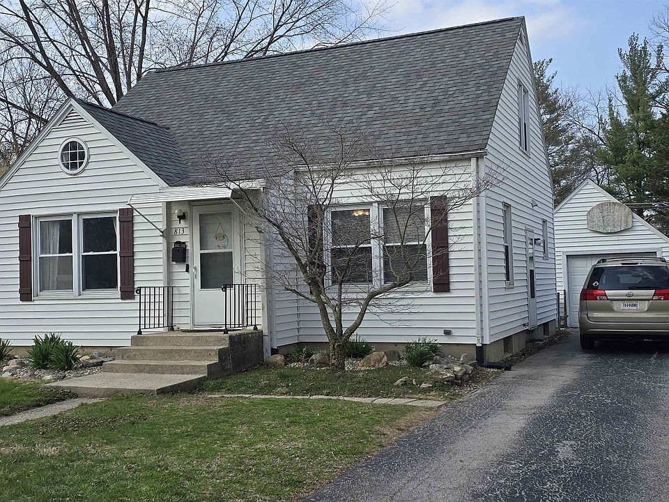 1st image of 813 Kenwood Ave