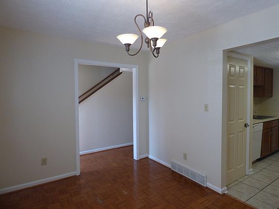 5th image of 3516 Laredo Dr