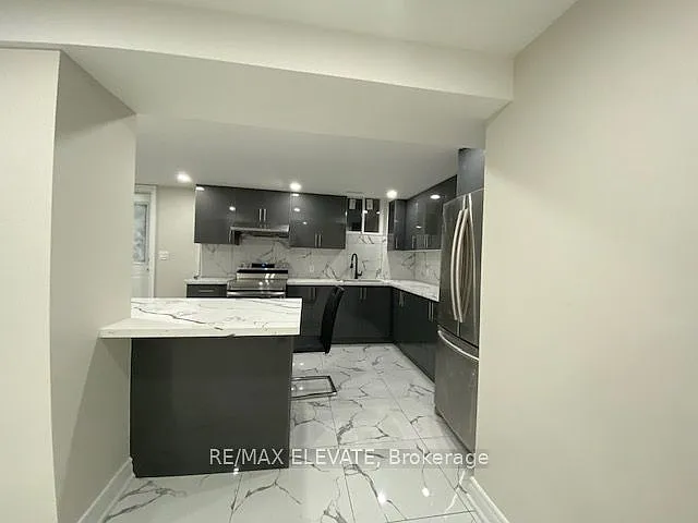 273 Richardson St #BASEMENT — Photo 3