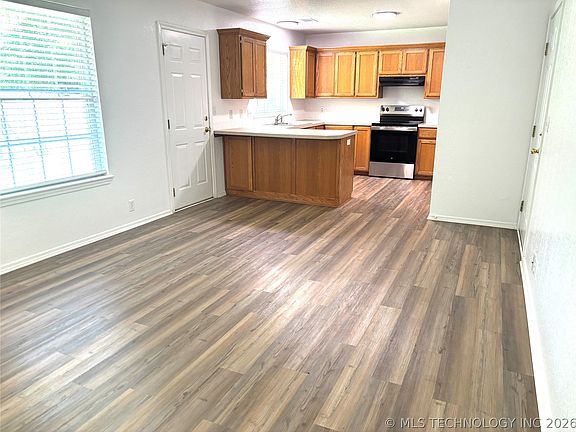 5th image of 2507 Tanglewood Ct