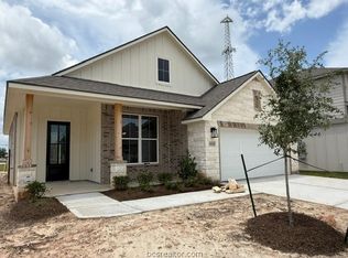 6428 Raleigh Dr, College Station, TX 77845