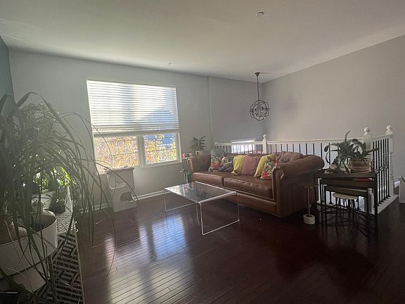 Living room, beautiful cherry blossom in spring!