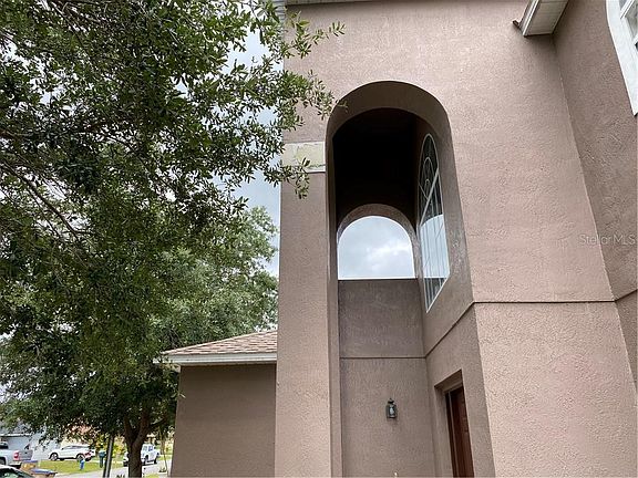 3rd image of 830 Albi Ct