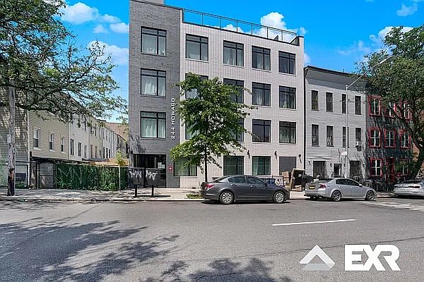1st image of 244 Howard Ave #106