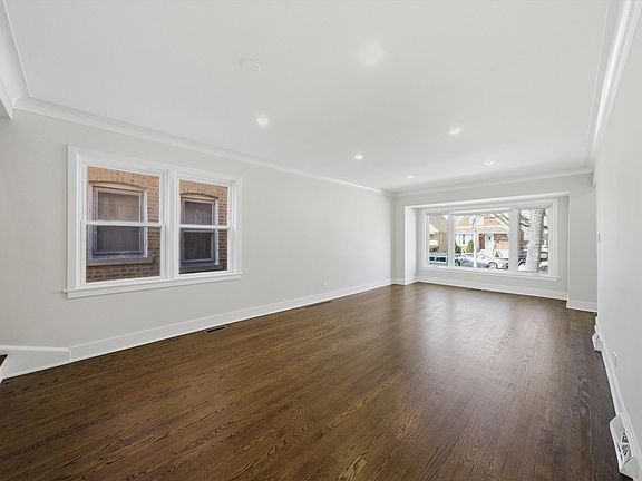 2nd image of 6535 S Kolin Ave