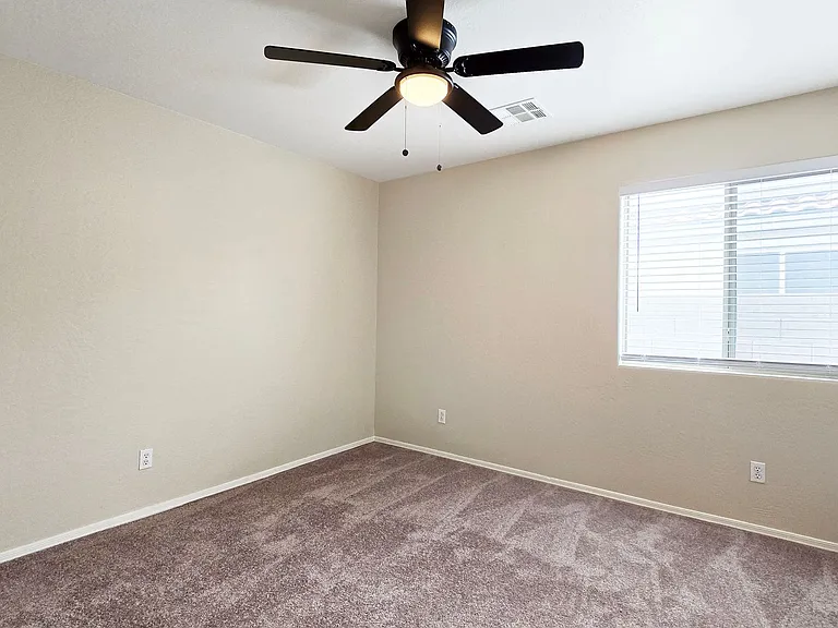 25805 W Dunlap Rd — Photo 24