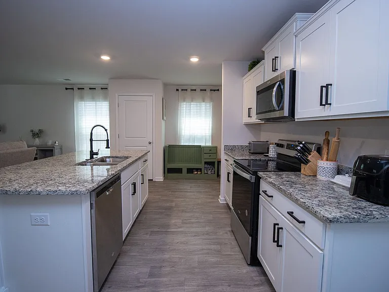 2034 Elmridge Rd — Photo 14