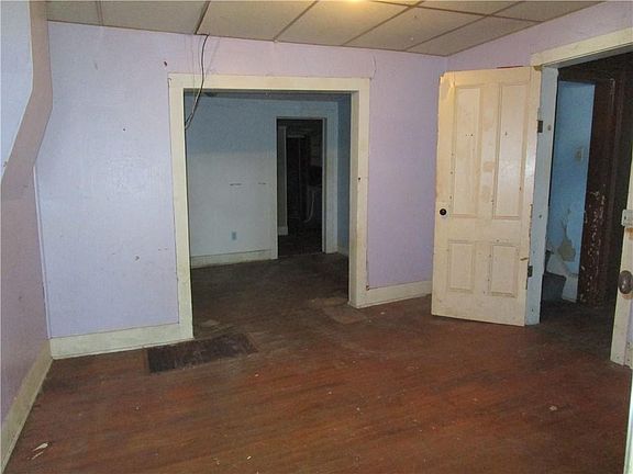 5th image of 173 E State St