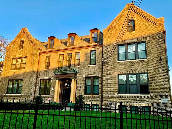 2nd image of 78 Summit Ave APT 204