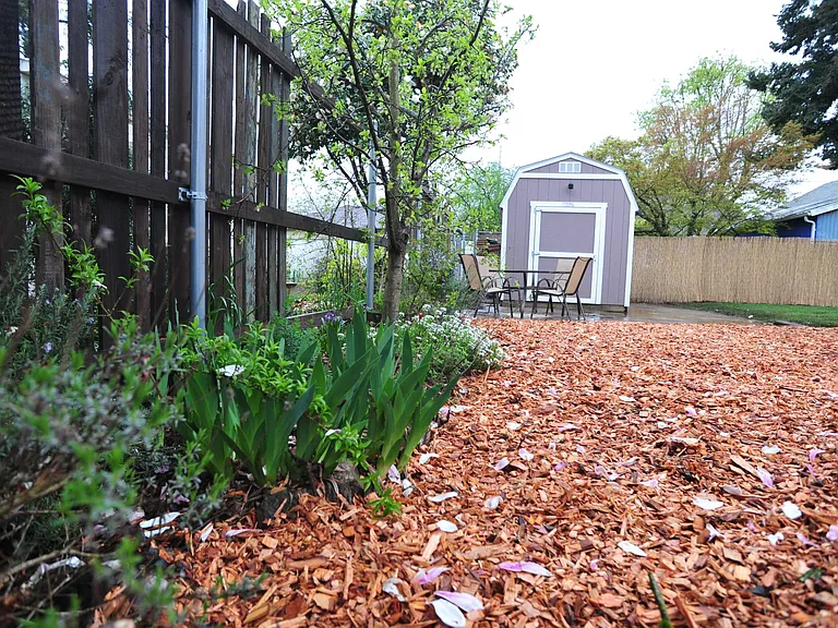 7030 SE Raymond Ct — Photo 30