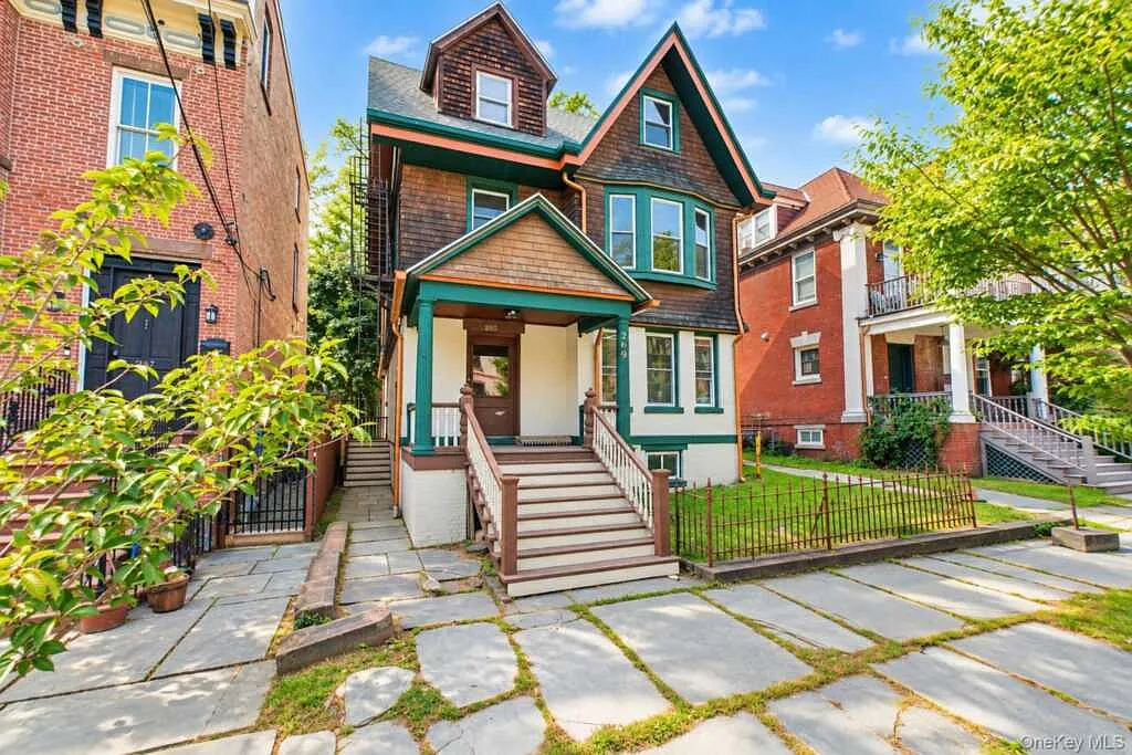 269 Liberty St — Photo 4