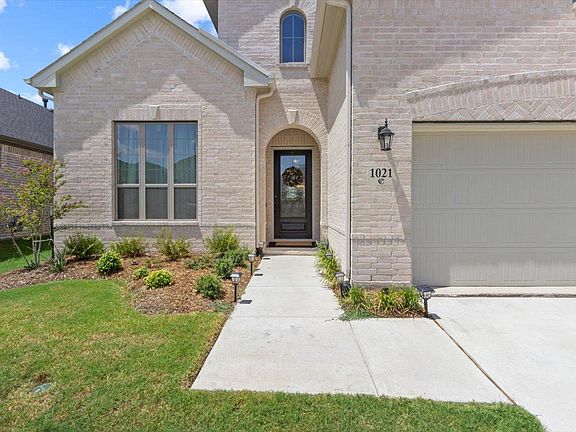 3rd image of 1021 Saffold Trl
