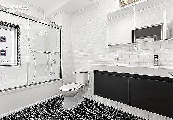 5th image of 283 Clarkson Ave #204