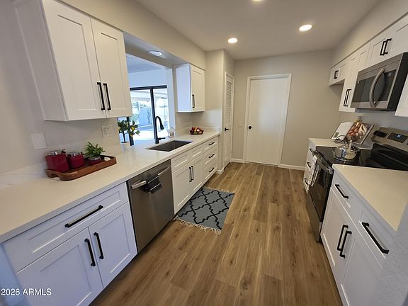 5th image of 10821 W AMBER Trail