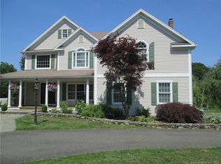 101 Obtuse Rd S, Brookfield, CT 06804