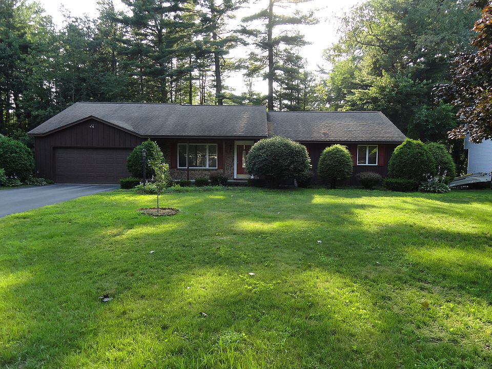 1st image of 19 Helen Dr