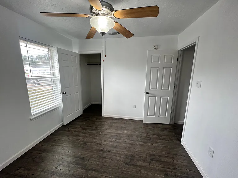 Bedroom 3/4