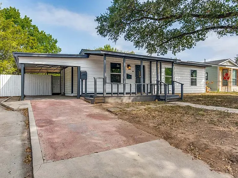 3611 Devon Ave — Photo 1