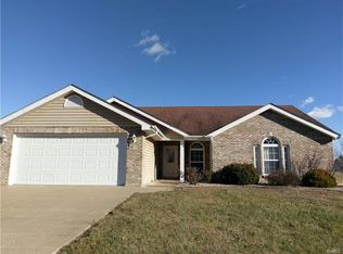 24 Caterina Dr, Troy, MO 63379