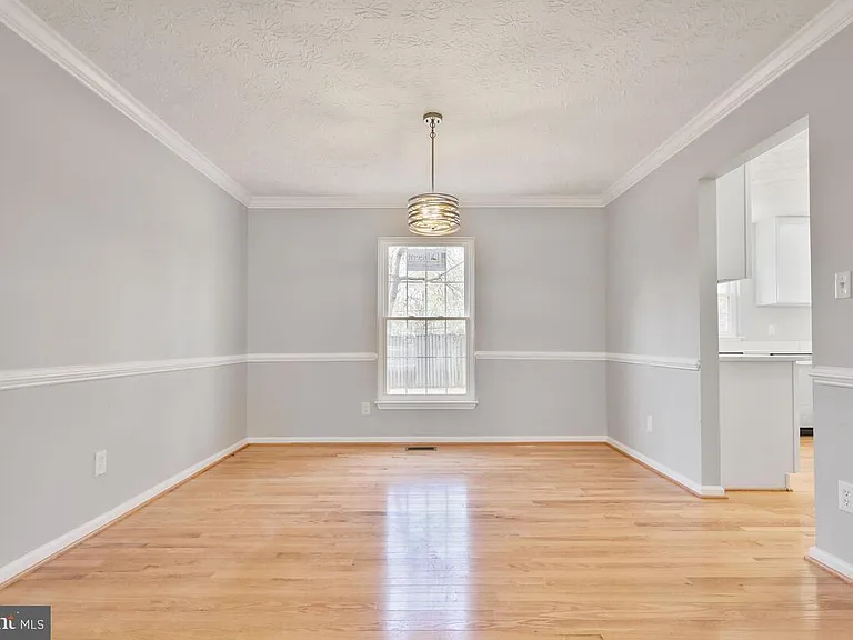 7802 Shallowbrook Ct — Photo 19