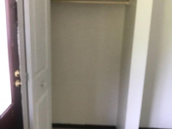 5th image of 3333 S Clement Ave APT 37