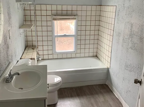 4096 E 108th St, Cleveland, OH 44105