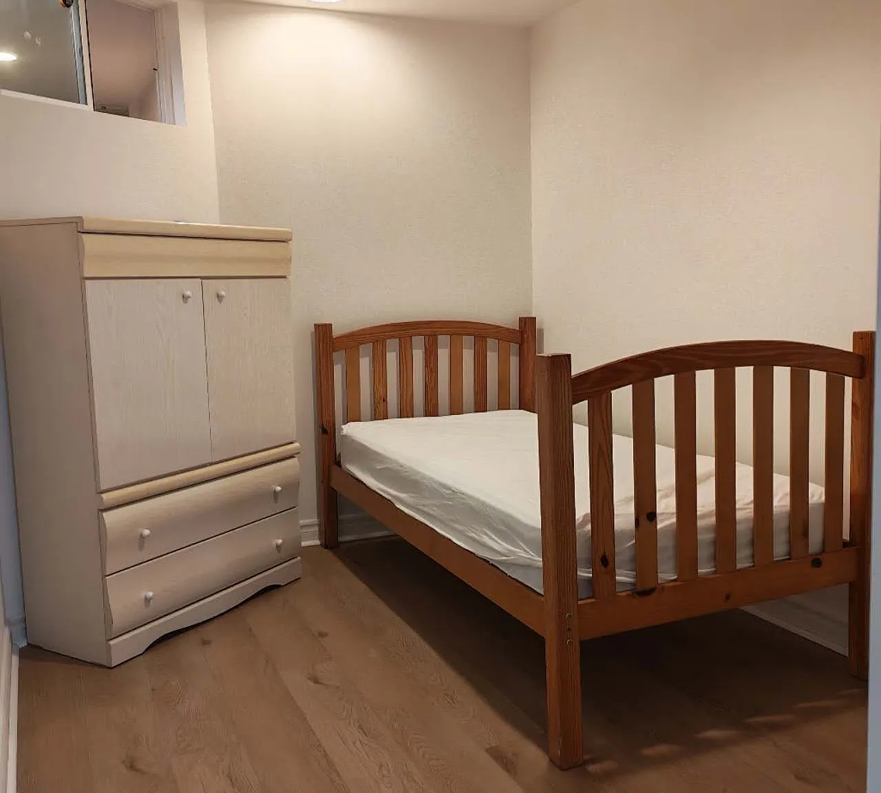 3 bed, $2,500 — Photo 4