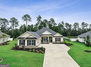 204 Fiddlers Cove Dr, Kingsland, GA 31548