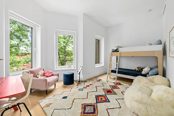 Sold by Douglas Elliman | media 17