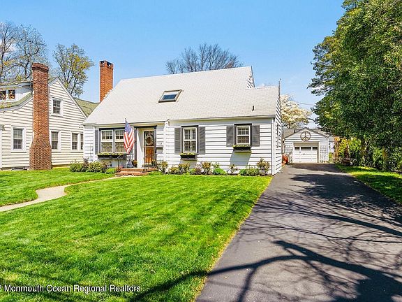 2nd image of 705 Sea Girt Avenue