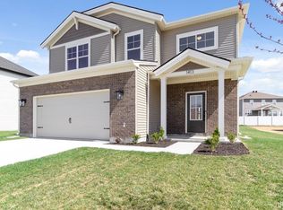 1413 N Hunters Crossing Cir, Huntingburg, IN 47542