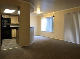 3901 NW Fairway Ln APT 203, Bremerton, WA 98312