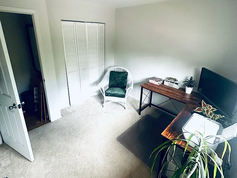 5009 E Peakview Ave — Photo 9