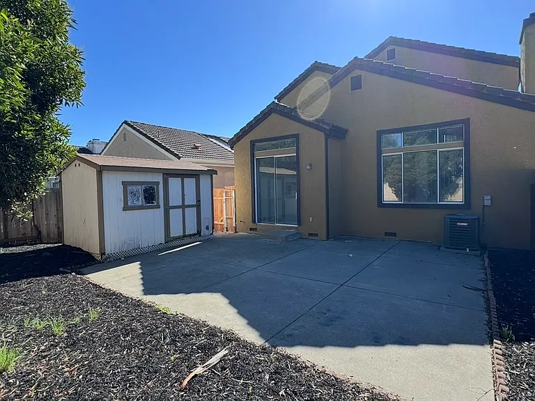 348 Stamper Cir — Photo 10