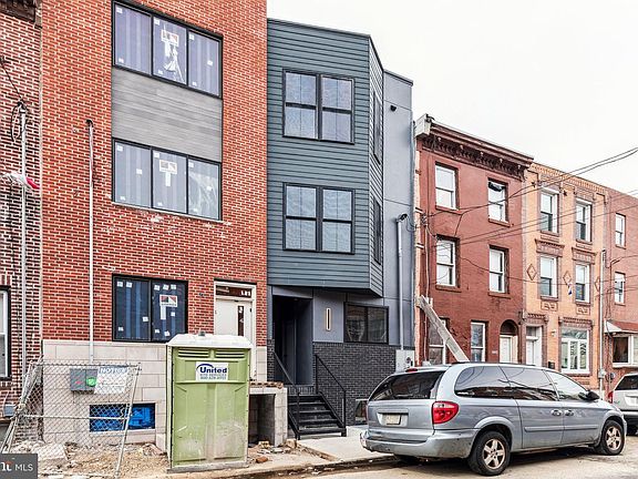 2nd image of 2224 N Howard St
