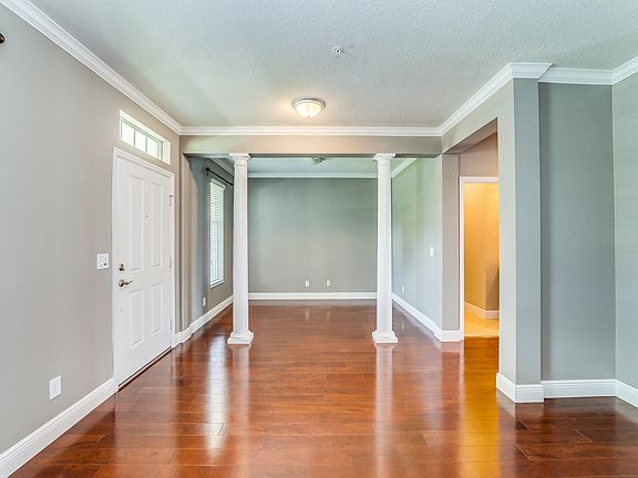 5th image of 5485 Baldwin Park St