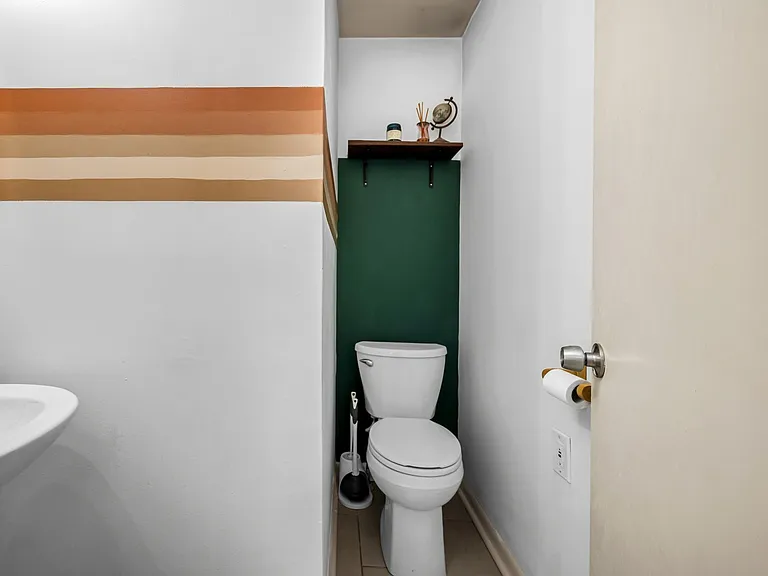 205 Cedar Dr — Photo 24